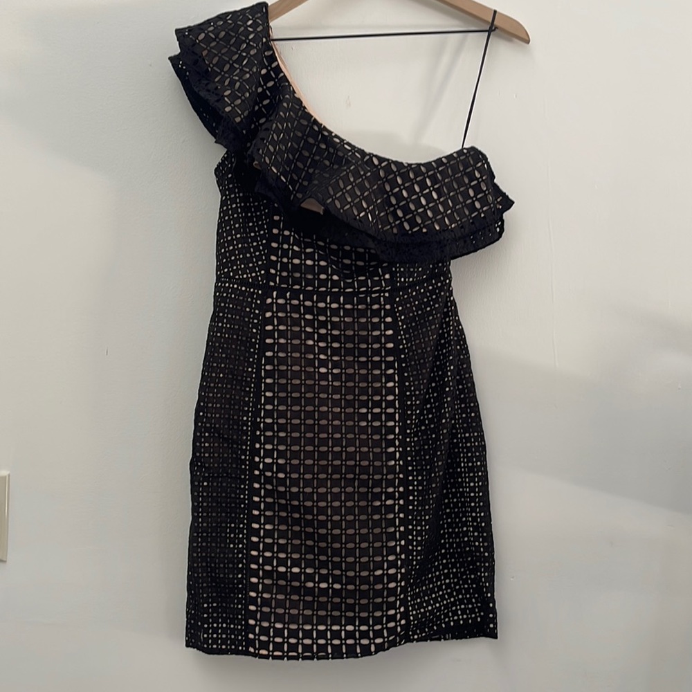 Jcrew little black one shoulder dress size 2 ruffle with nude lining lbd sexy - Picture 2 of 4